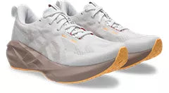WOMEN'S NOVABLAST 5
