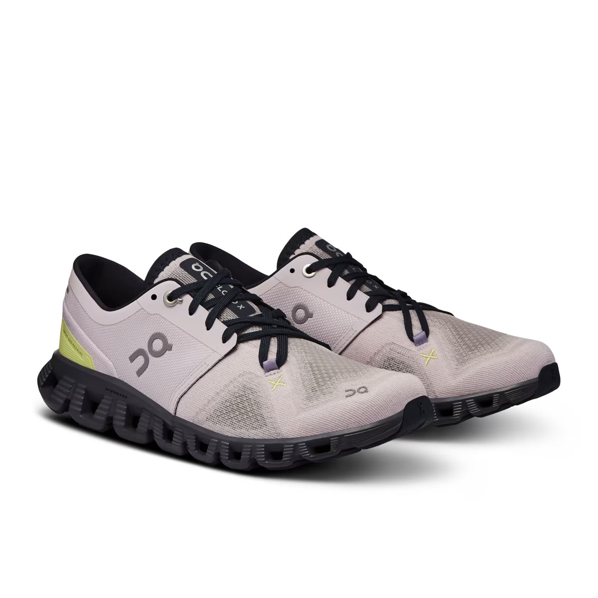 WOMEN'S CLOUD X 3
