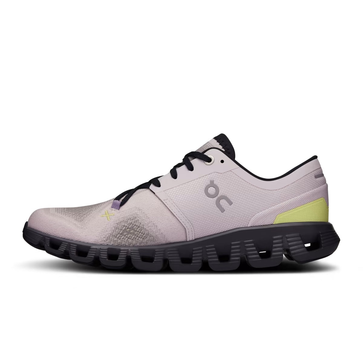 WOMEN'S CLOUD X 3