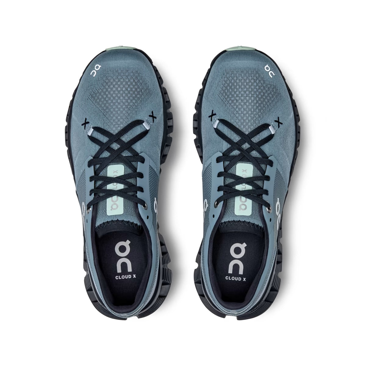 WOMEN'S CLOUD X 3