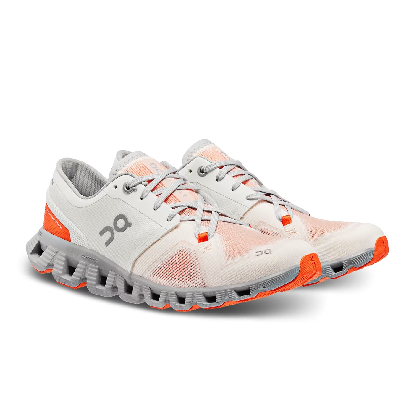 WOMEN'S CLOUD X 3