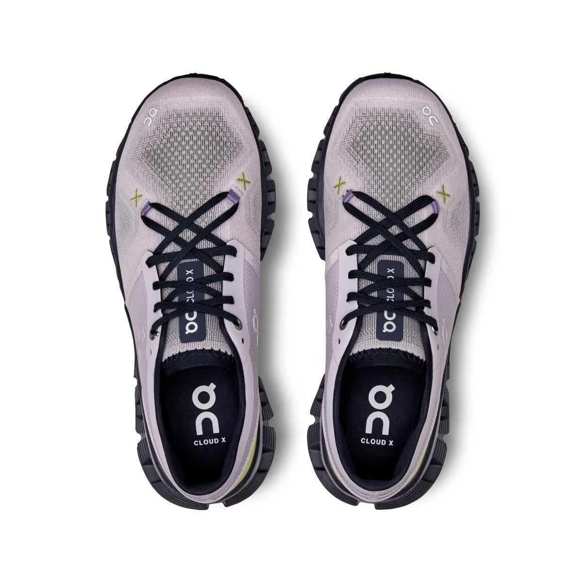 WOMEN'S CLOUD X 3