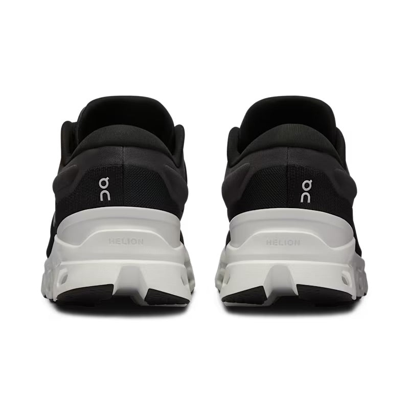 WOMEN'S CLOUDSTRATUS 3