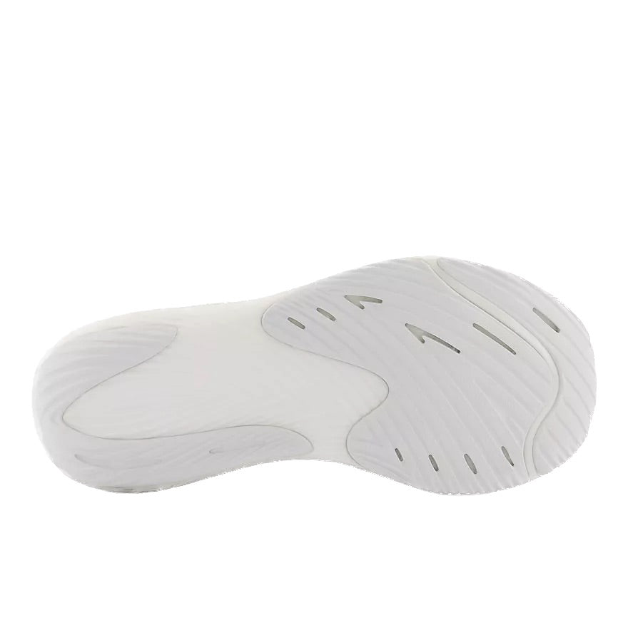 WOMEN'S FUELCELL REBEL V3