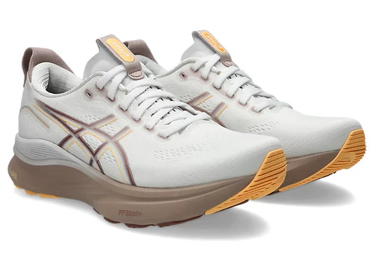 WOMEN'S GEL-KAYANO 32 WIDE (D)