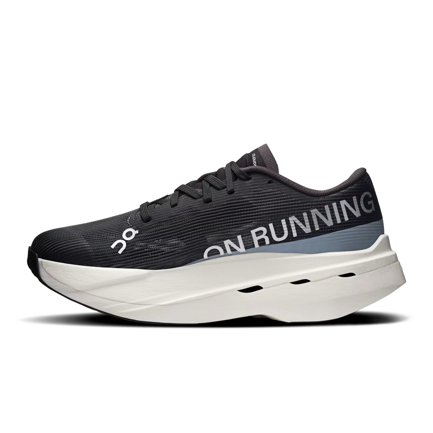WOMEN'S CLOUDBOOM VOLT