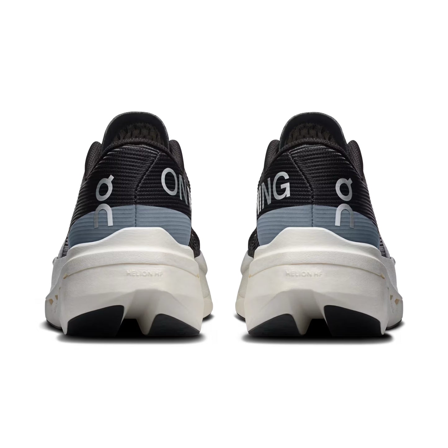 WOMEN'S CLOUDBOOM VOLT