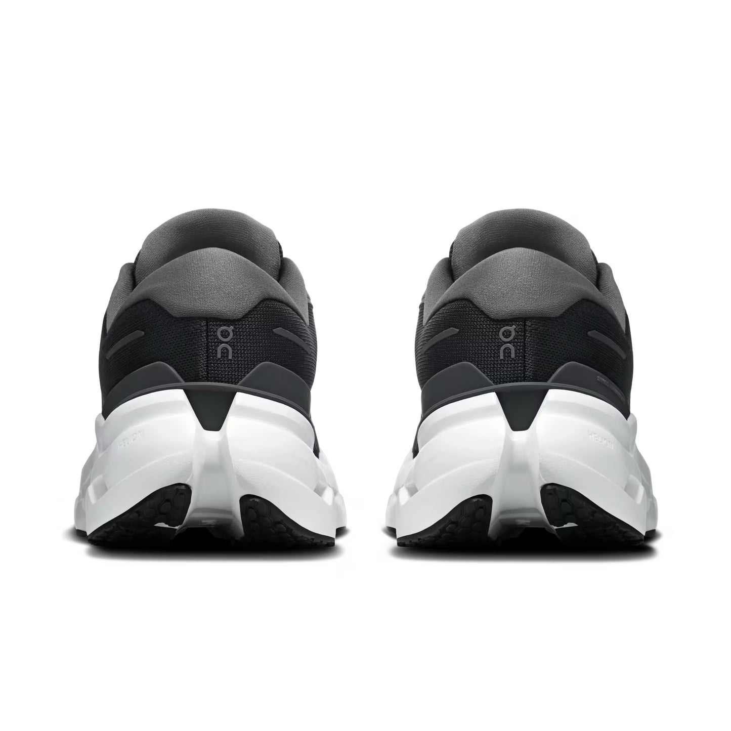 WOMEN'S CLOUDRUNNER 3