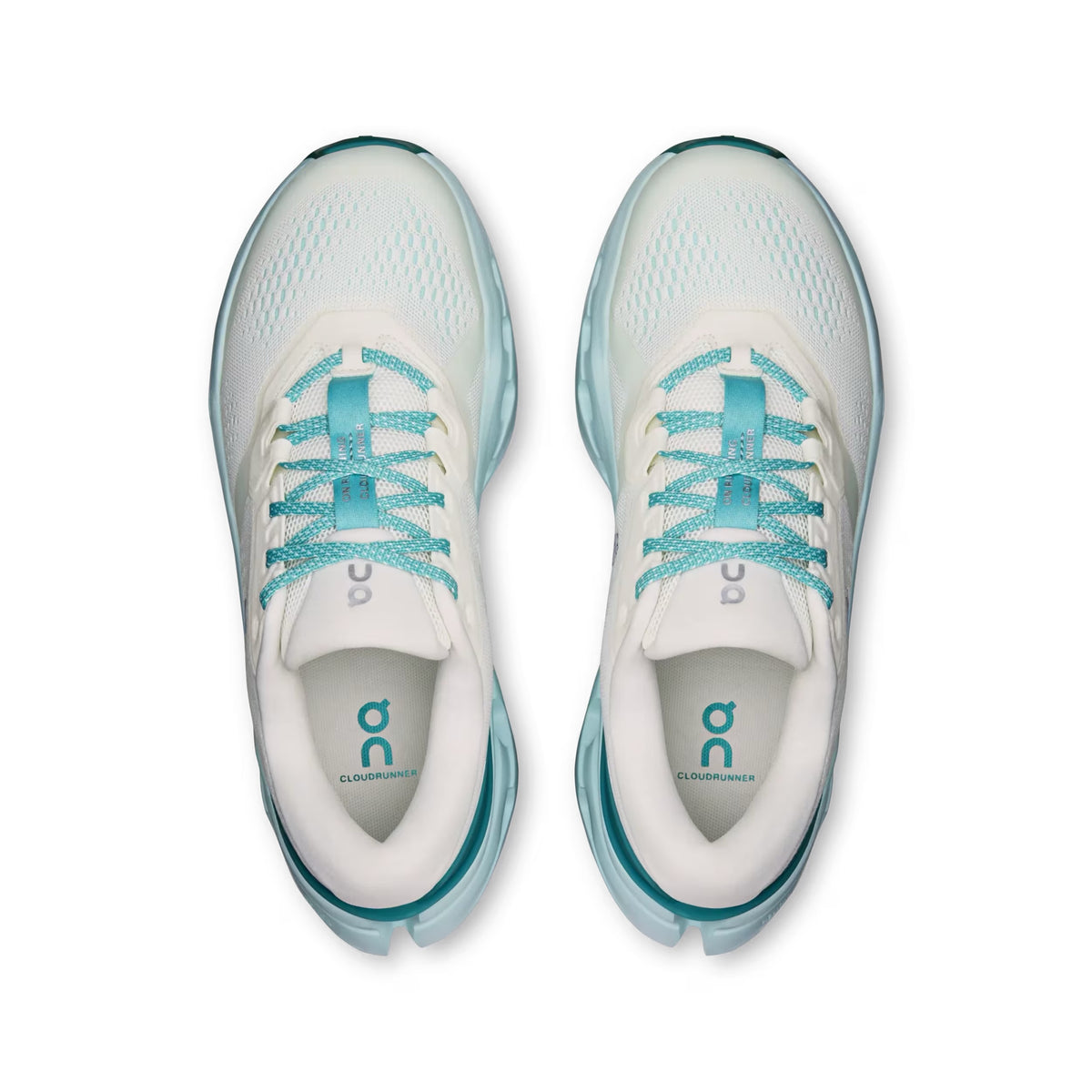 WOMEN'S CLOUDRUNNER 3