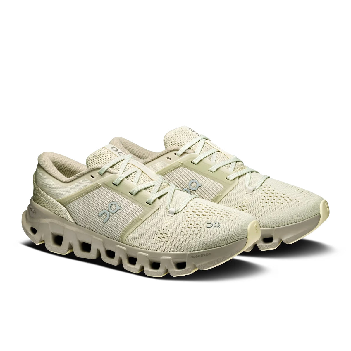 WOMEN'S CLOUD X 5