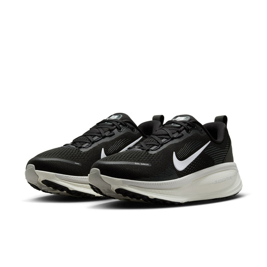 WOMEN'S VOMERO 18