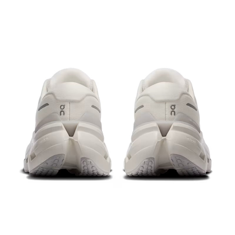 WOMEN'S CLOUDRUNNER 3