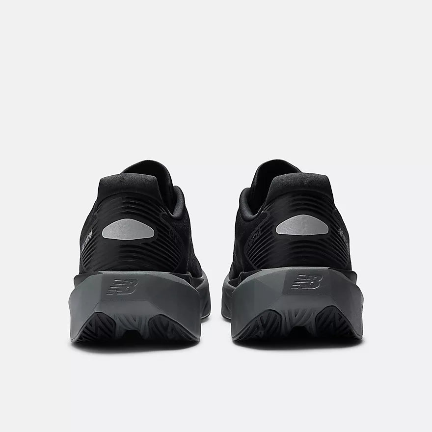 MEN'S FUELCELL REBEL V5