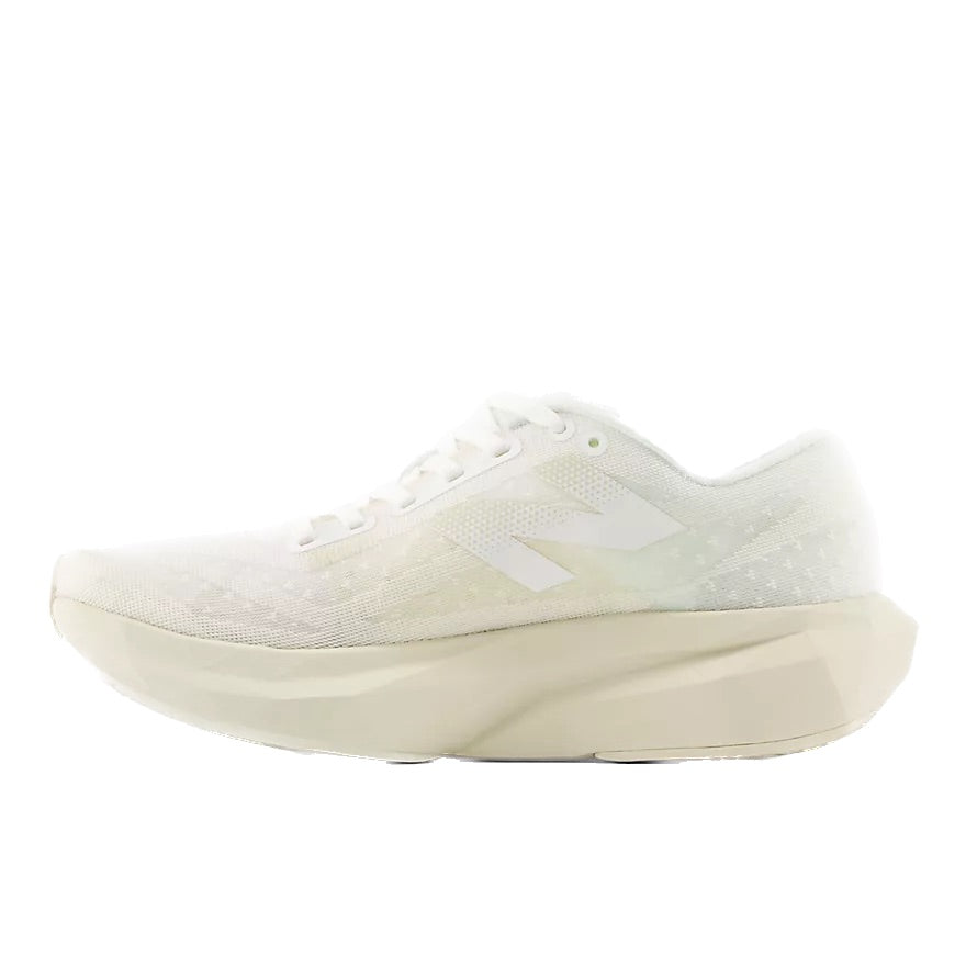 WOMEN'S FUELCELL REBEL V4